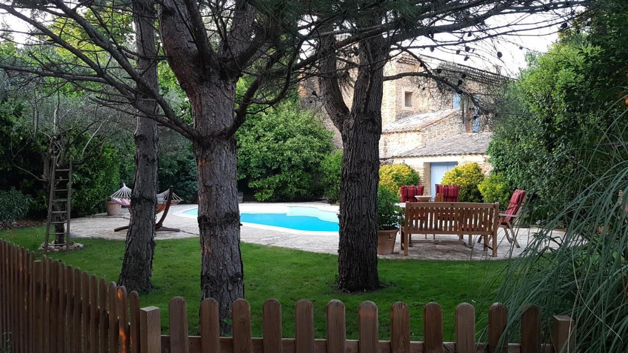 Mas Du Clos De L'Escarrat Jonquieres  Exterior foto