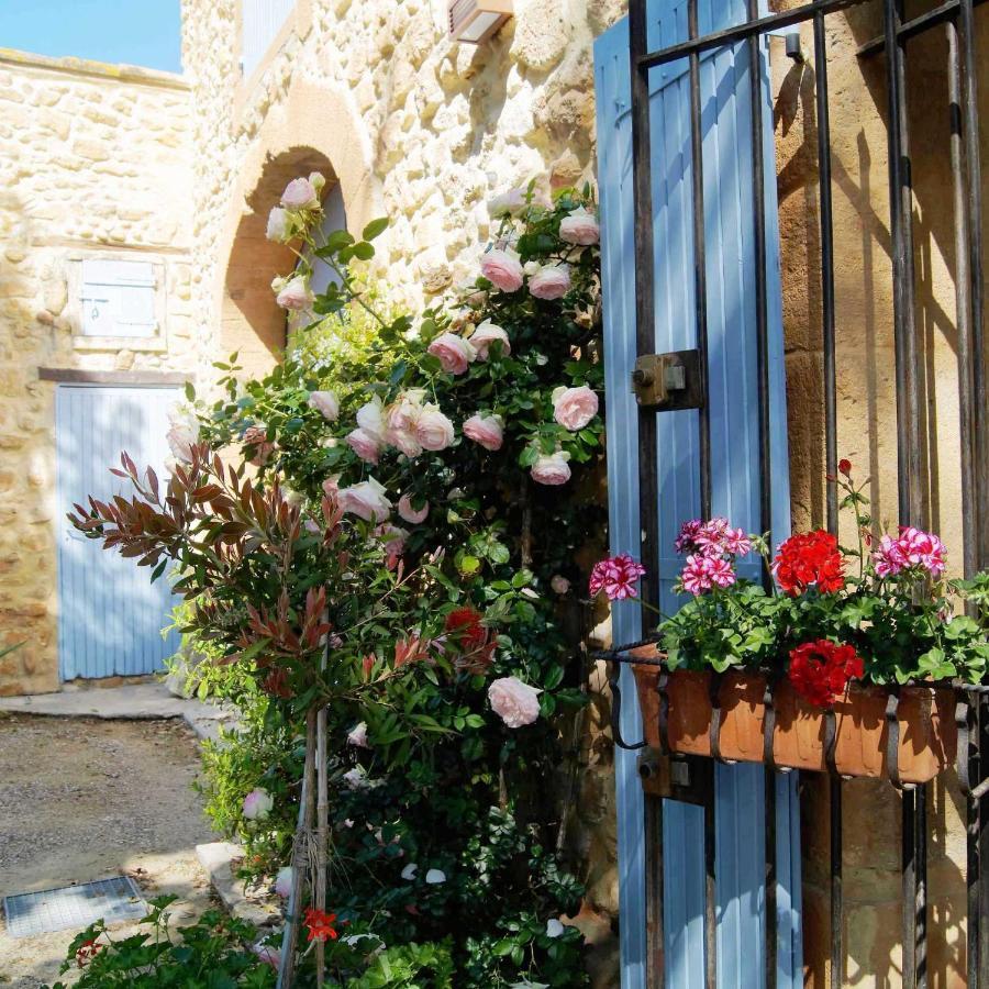 Mas Du Clos De L'Escarrat Jonquieres  Exterior foto