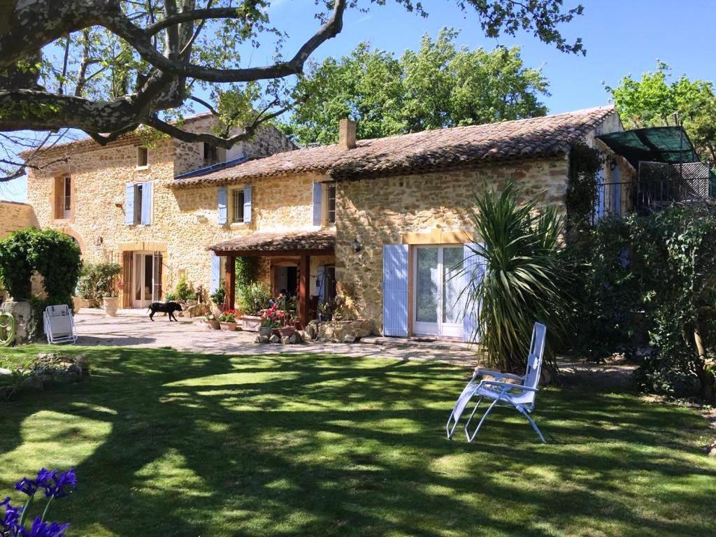 Mas Du Clos De L'Escarrat Jonquieres  Exterior foto
